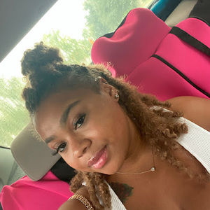 Meet your Posher, Victoria